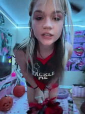 Watch Cutiepiespanks recorded live streams from Stripchat on 2026/02/24, Cam Archive