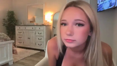 Watch roxyrain2736 recorded live streams from Chaturbate on 2026/03/15, Cam Archive