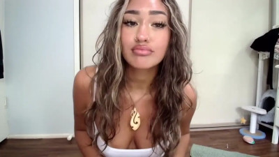 Watch teleaevansss recorded live streams from Chaturbate on 2026/03/16, Cam Archive