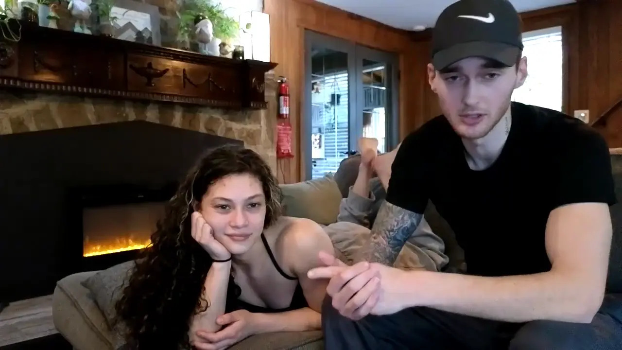 Watch thebrentsavage recorded live streams from Chaturbate on 2026/03/19, Cam Archive