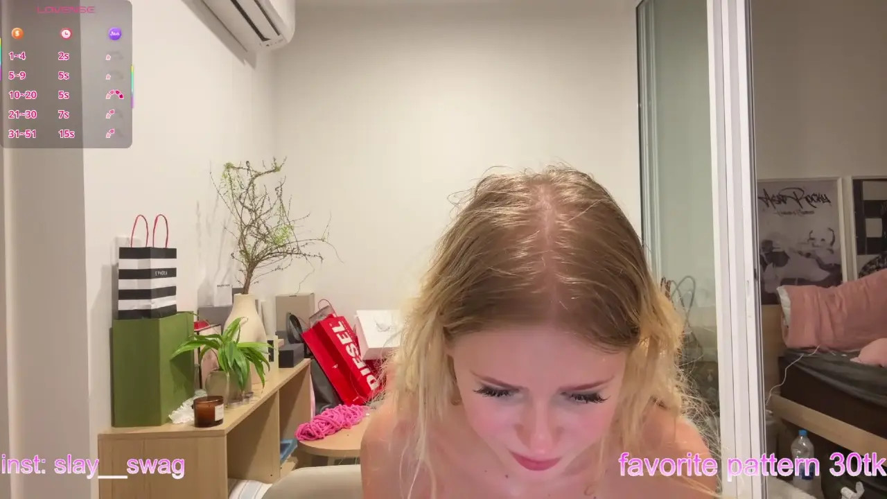 Watch laraineprada recorded live streams from Chaturbate on 2026/03/24, Cam Archive