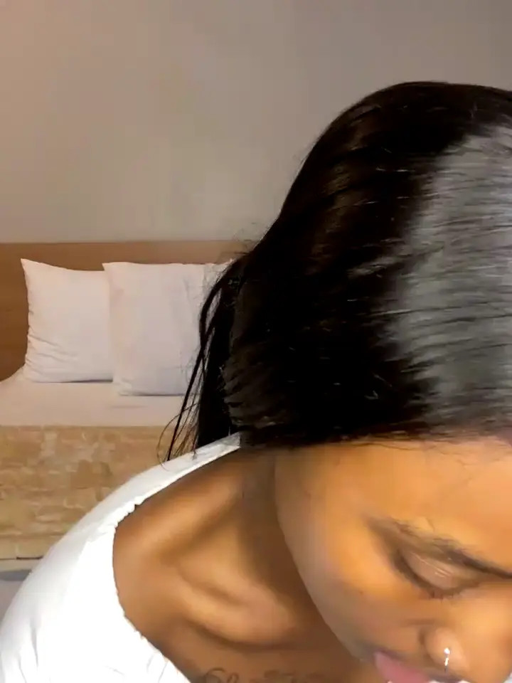 Watch Sirah1 recorded live streams from Stripchat on 2026/04/02, Cam Archive