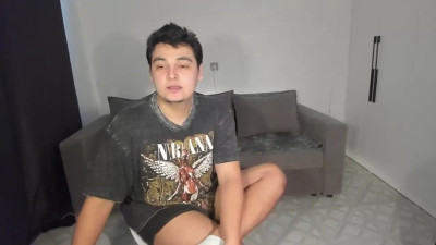 Watch yourlovelyjenny recorded live streams from Chaturbate on 2026/04/04, Cam Archive