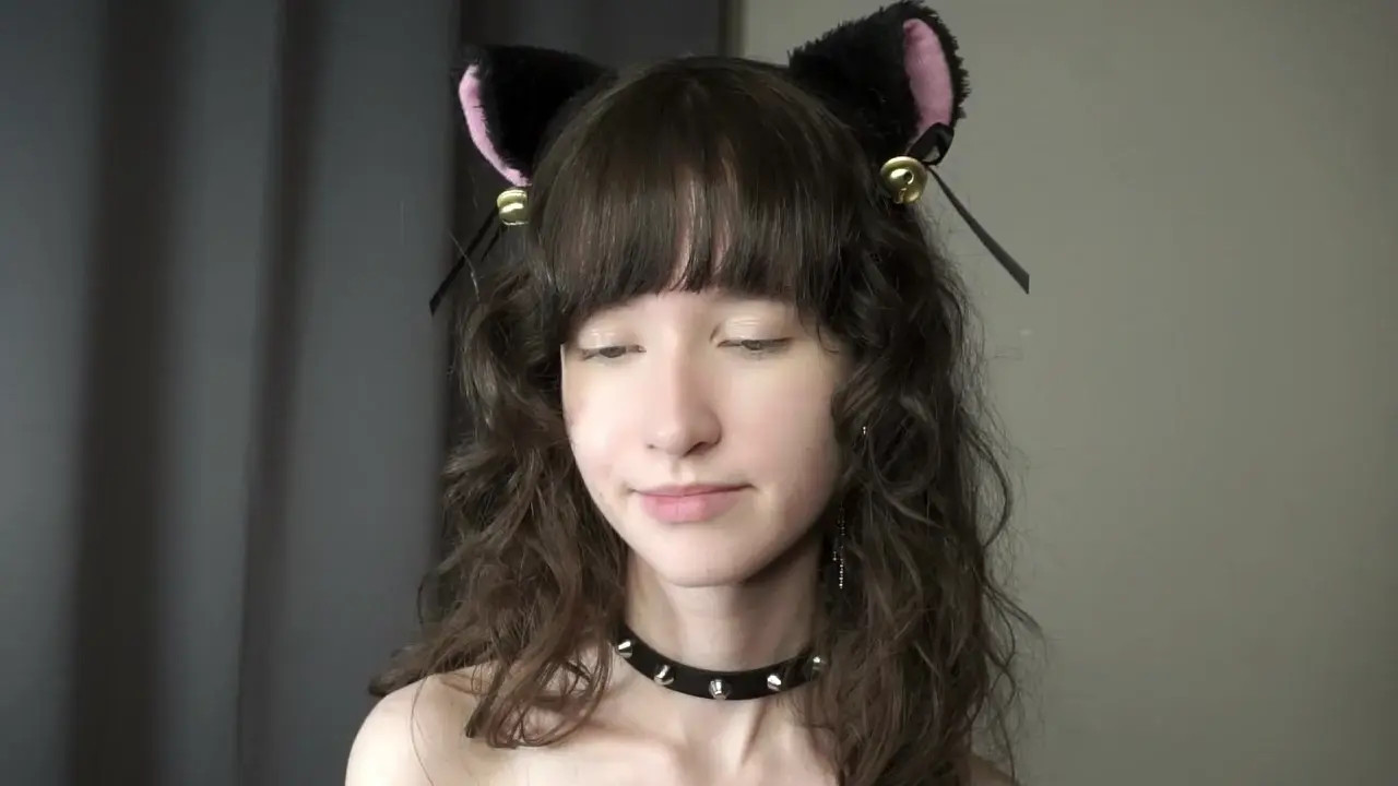 Watch indiramcclamroch recorded live streams from Chaturbate on 2026/04/07, Cam Archive