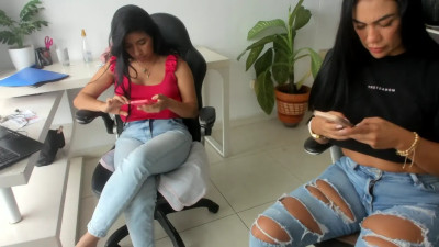 Watch emillybrowm recorded live streams from Chaturbate on 2026/04/18, Cam Archive