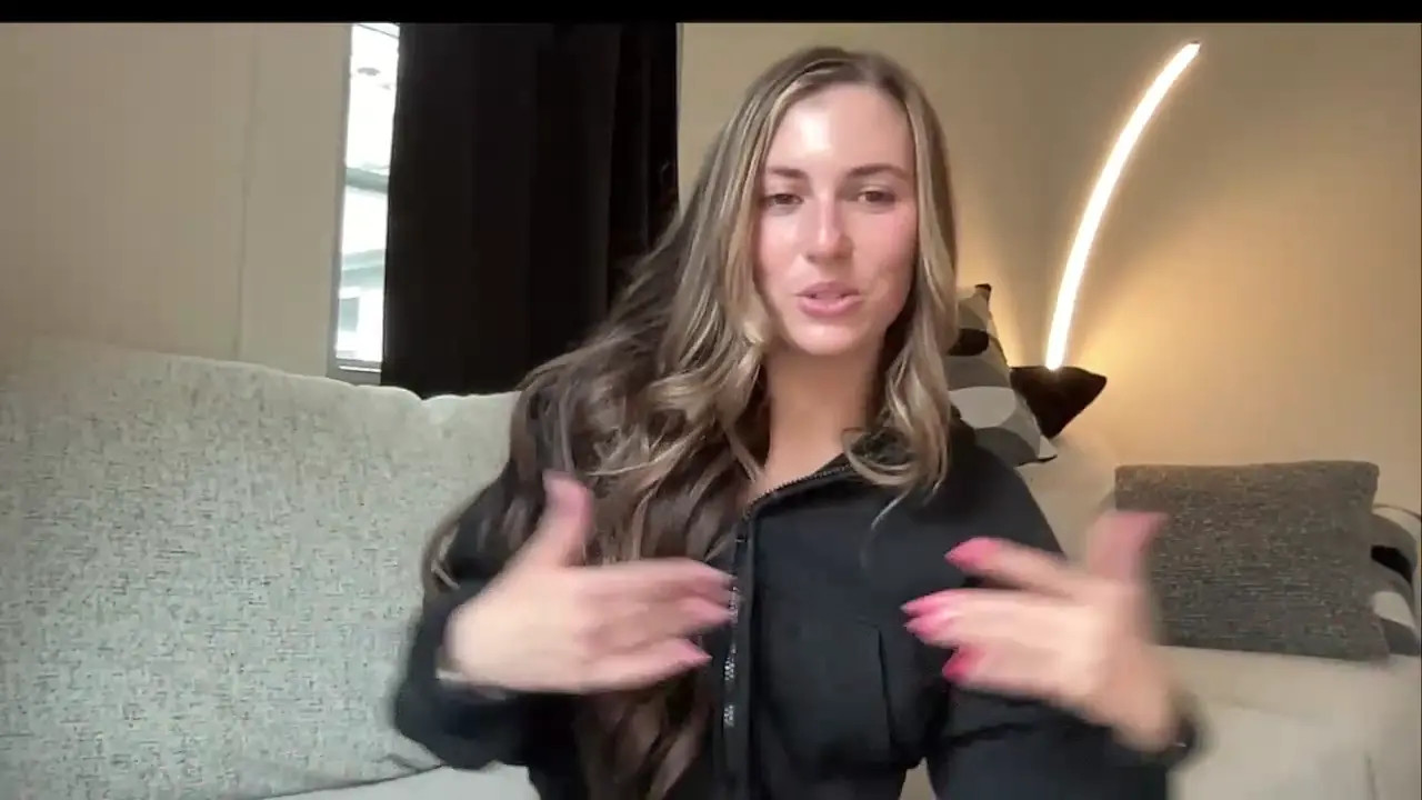 Watch laylahlaylah1 recorded live streams from Chaturbate on 2026/04/24, Cam Archive