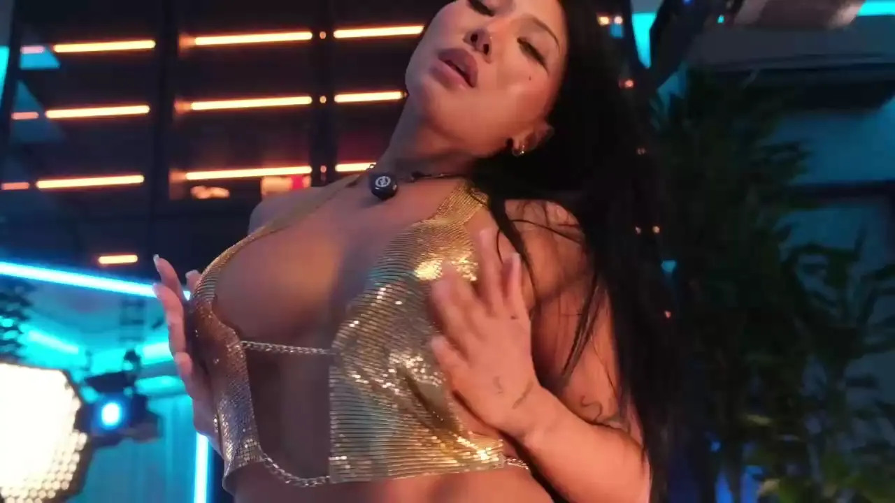 Watch Ami_Katana recorded live streams from Chaturbate on 2026/04/22, Cam Archive