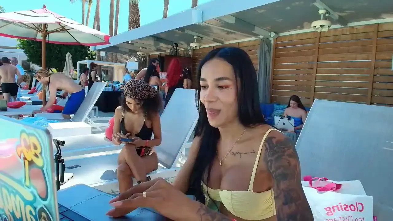 Watch sweetlaurasaenz recorded live streams from Chaturbate on 2026/04/22, Cam Archive