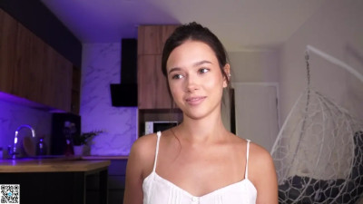 Watch emilybatee recorded live streams from Chaturbate on 2026/06/12, Cam Archive