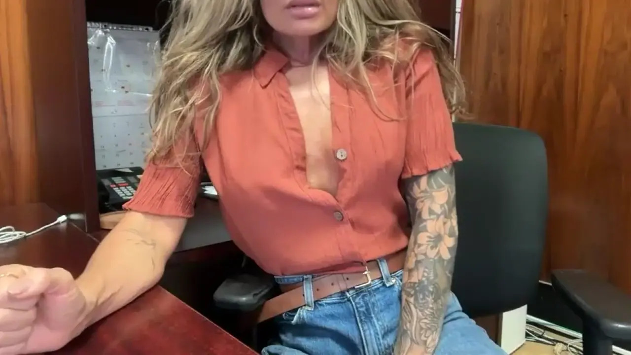 madame_andi