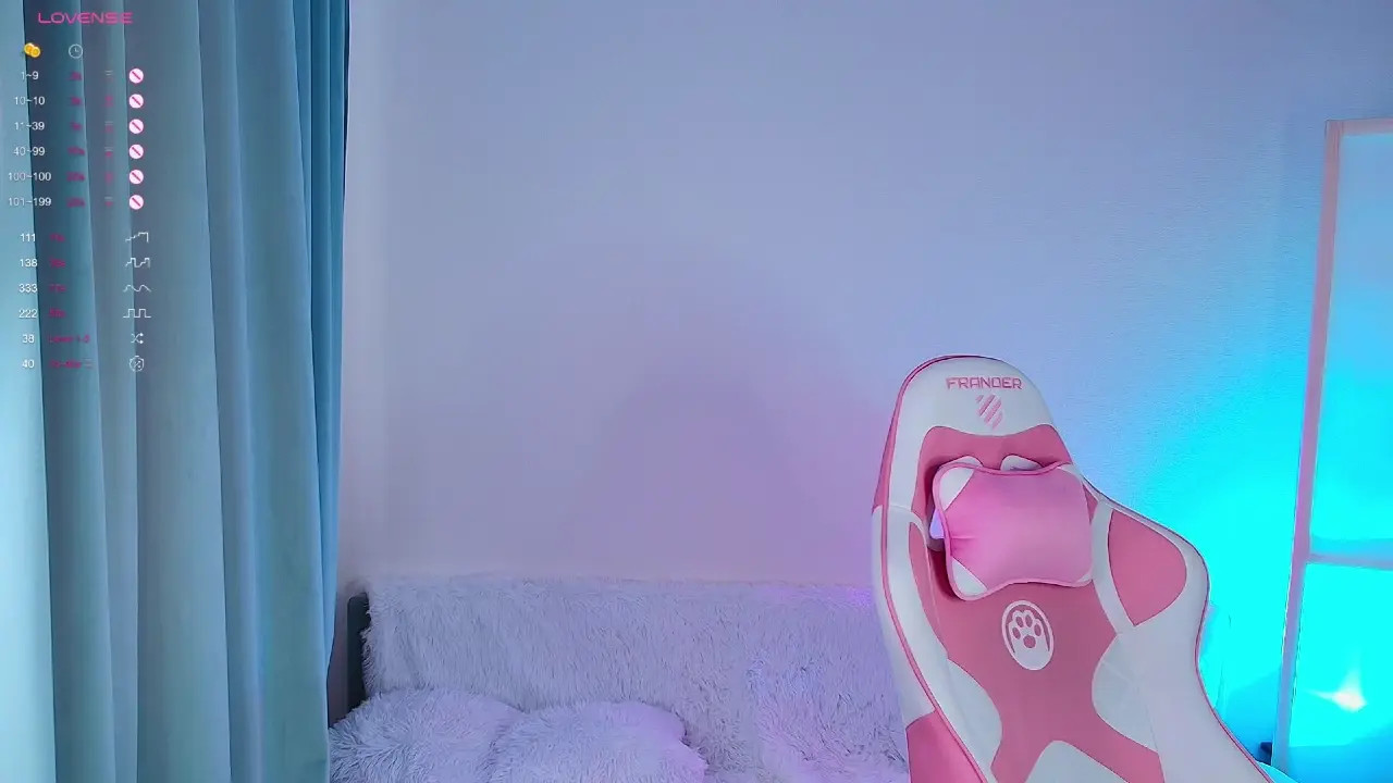 poompoompeach_