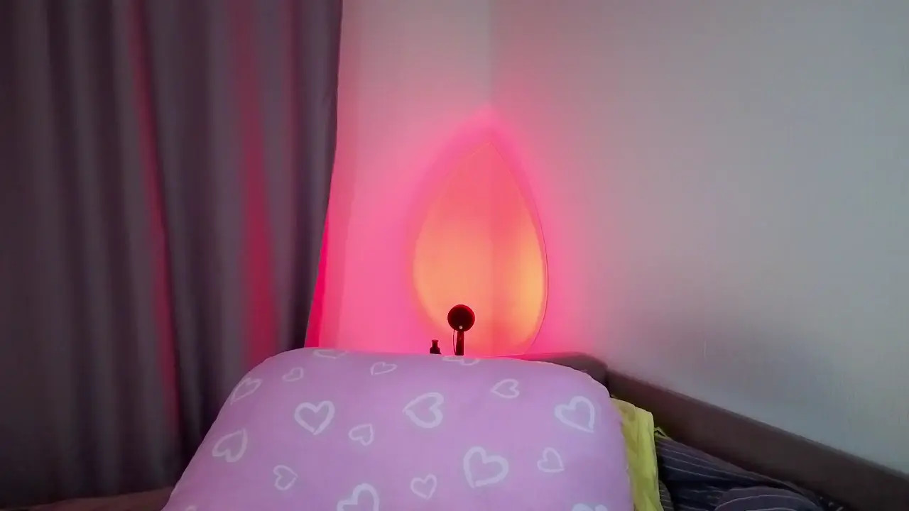 _demi_dee_