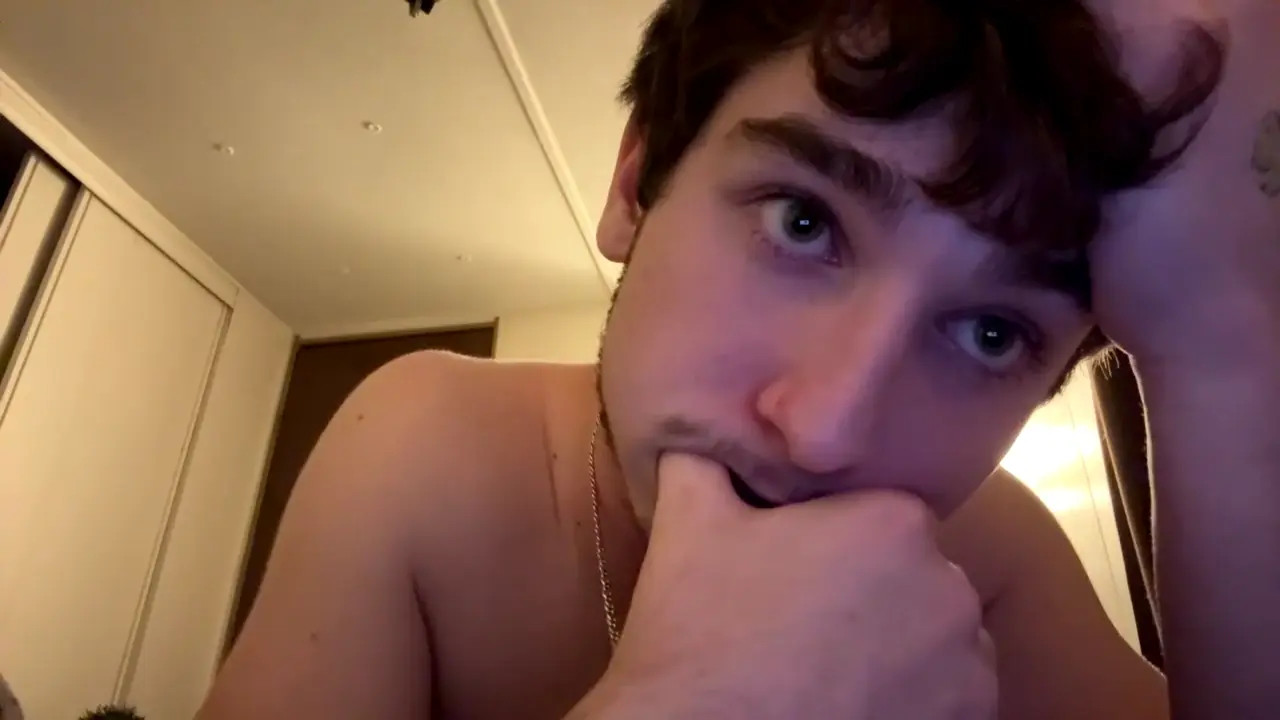Watch jeffreymillerjr08 recorded live streams from Chaturbate on 2026/08/06, Cam Archive