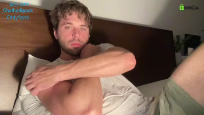 Watch hot8pack01 recorded live streams from Chaturbate on 2026/08/06, Cam Archive