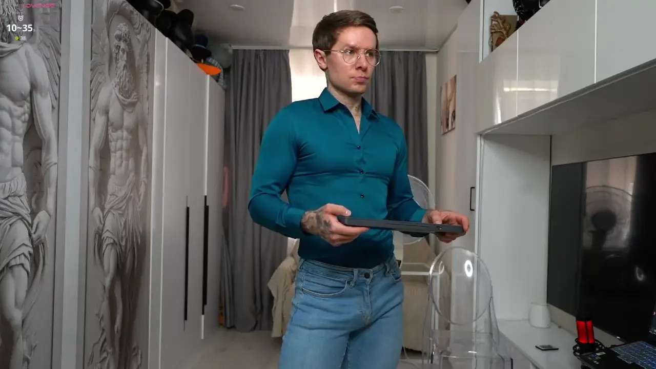 nick_howlenxx
