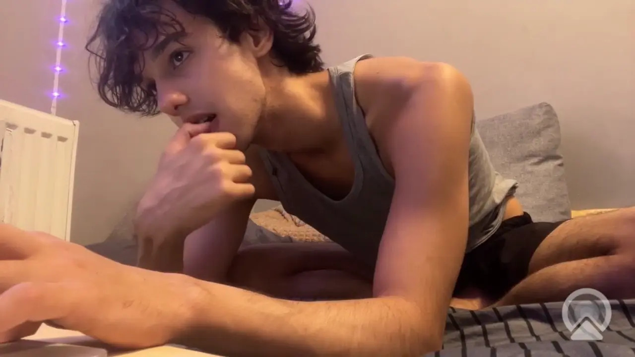 roma_shyguy_