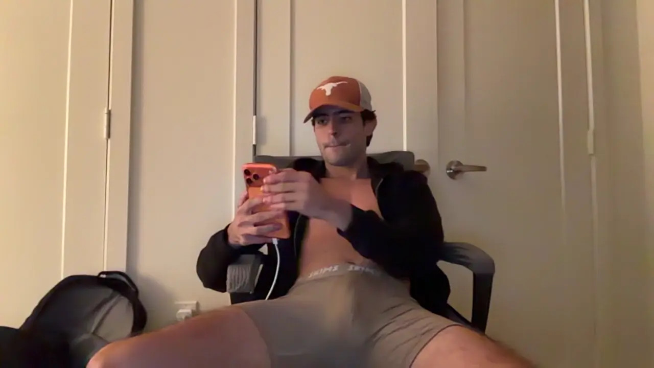 Watch ckeefer96 recorded live streams from Chaturbate on 2026/08/17, Cam Archive