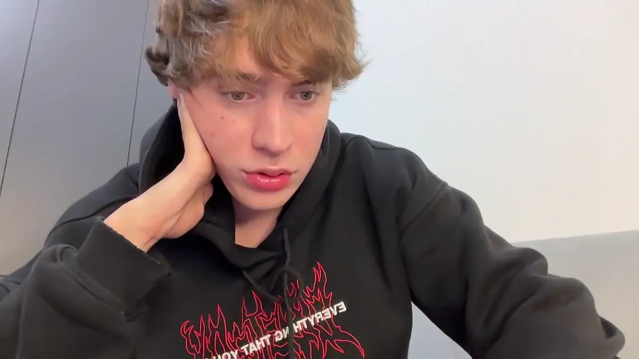 Watch kevin_martin8 recorded live streams from Chaturbate on 2026/08/20, Cam Archive
