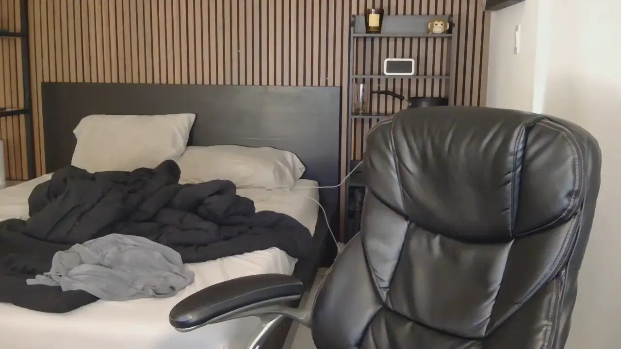 Watch thenicoryder recorded live streams from Chaturbate on 2026/08/26, Cam Archive