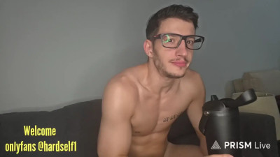 Watch hardselfone recorded live streams from Chaturbate on 2026/08/29, Cam Archive